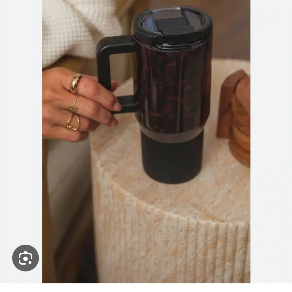 Tortoise Hydrojug Travel Coffee Mug - Picture 3 of 4